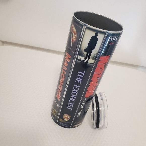 Horror Tumbler 20 ounce with lid VHS Classics horror Movies inspired - Picture 2 of 16
